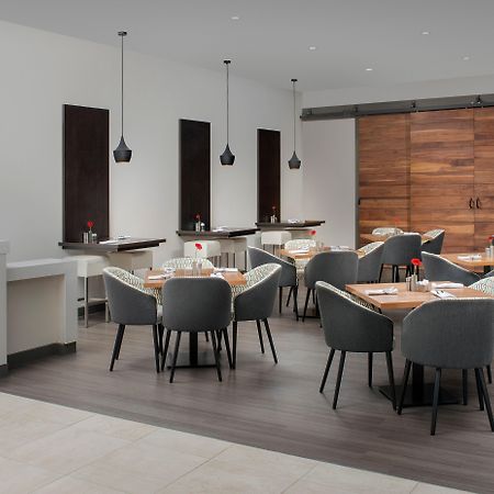 Crowne Plaza San Antonio Airport By Ihg Hotel Екстериор снимка