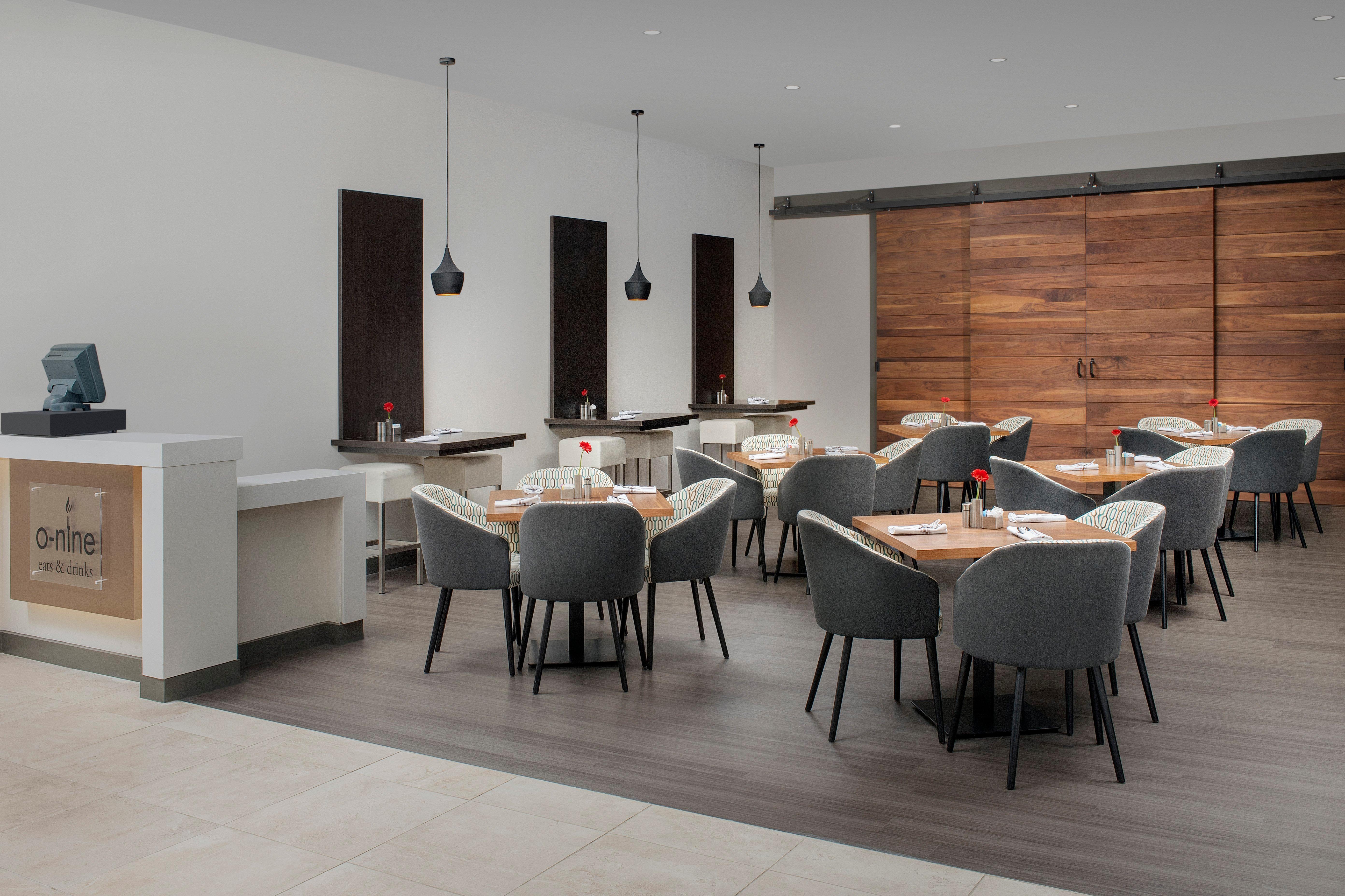 Crowne Plaza San Antonio Airport By Ihg Hotel Екстериор снимка