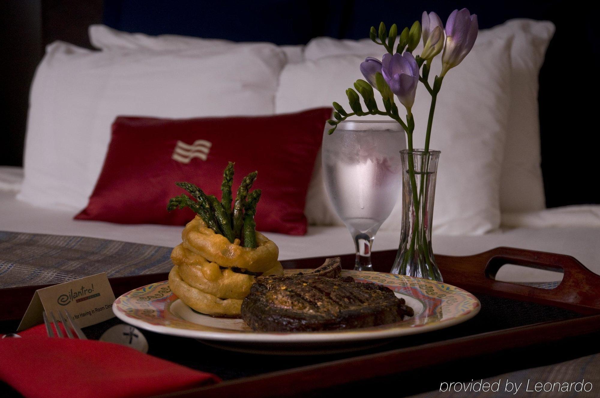 Crowne Plaza San Antonio Airport By Ihg Hotel Екстериор снимка